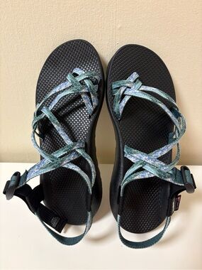Chaco Women’s Size 11 ZX2 Performance Sandals Green Blue Hiking Strap
